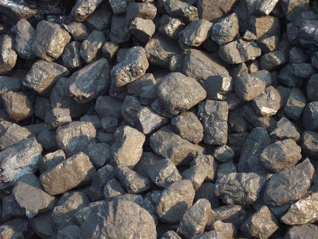 Bílinské hnědé uhlí kostka - pytlované 20 kg